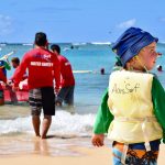 Volunteering at the beach with travel2change
