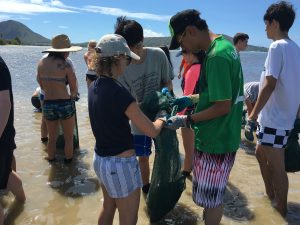 Get dirty while volunteering in Hawaii